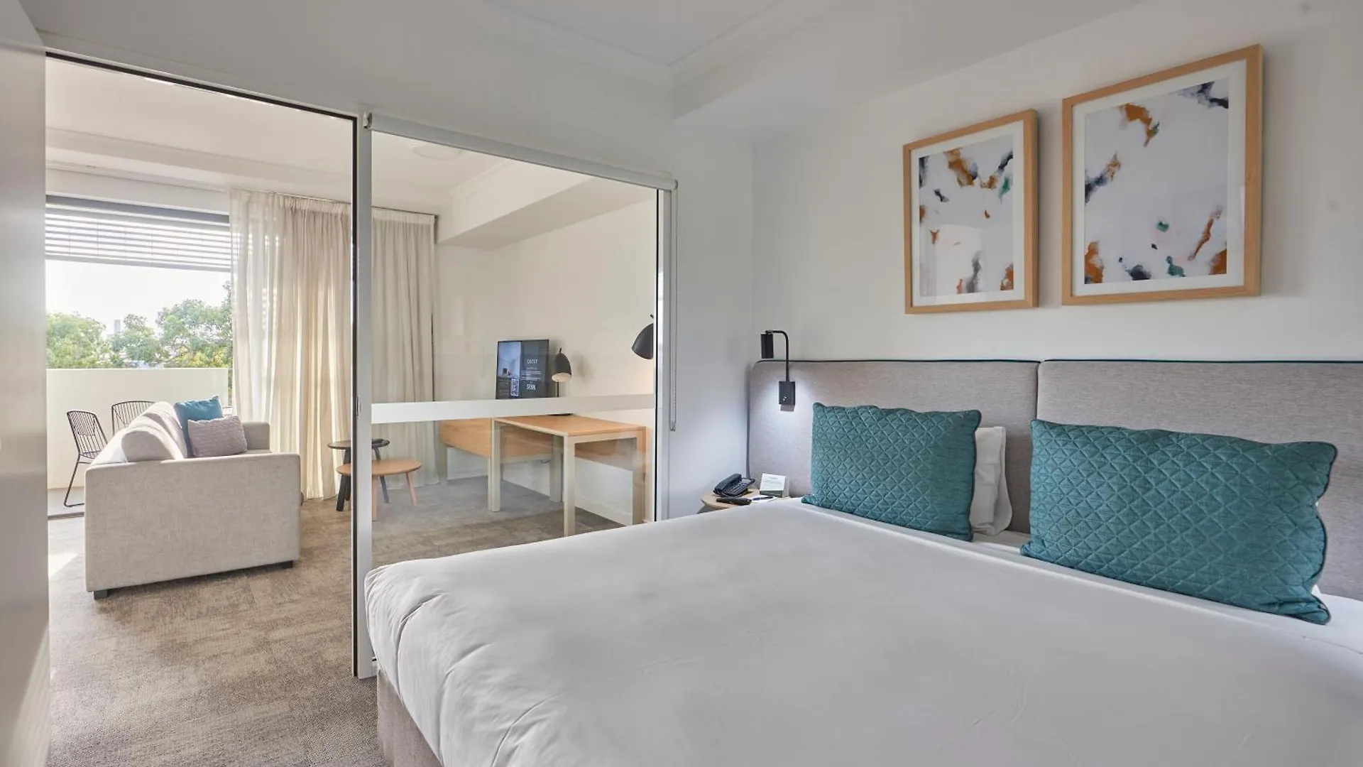 **** Aparthotel Quest Cannon Hill Brisbane Australia