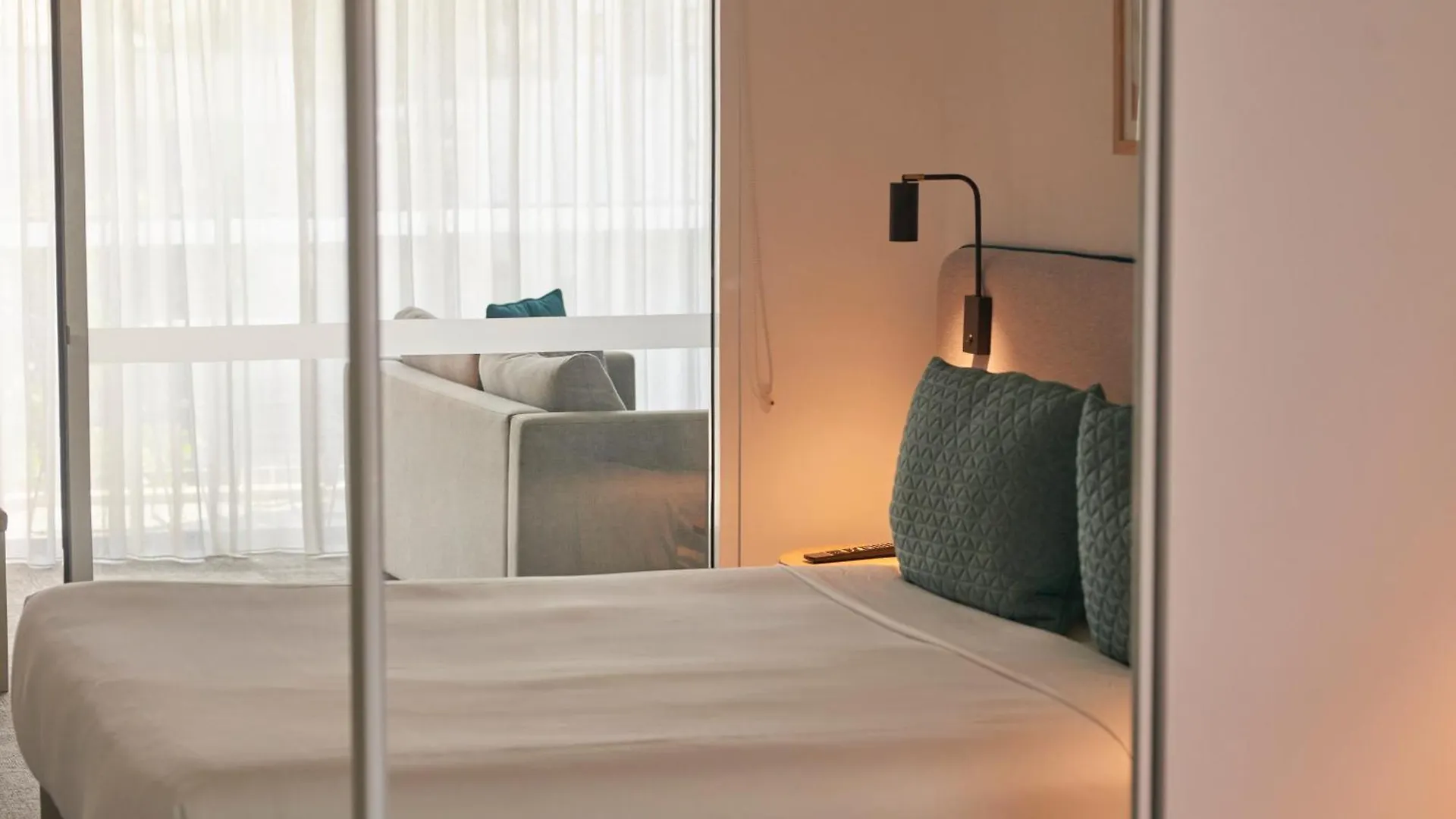 Quest Cannon Hill Brisbane Aparthotel